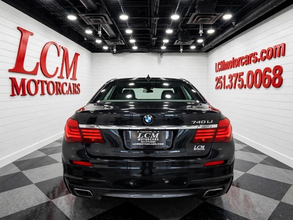 BMW 7 Series 4dr Sdn 740Li RWD 2015