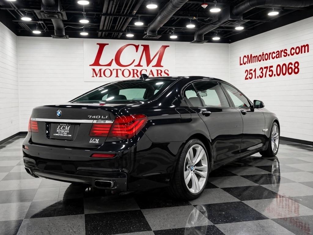 BMW 7 Series 4dr Sdn 740Li RWD 2015