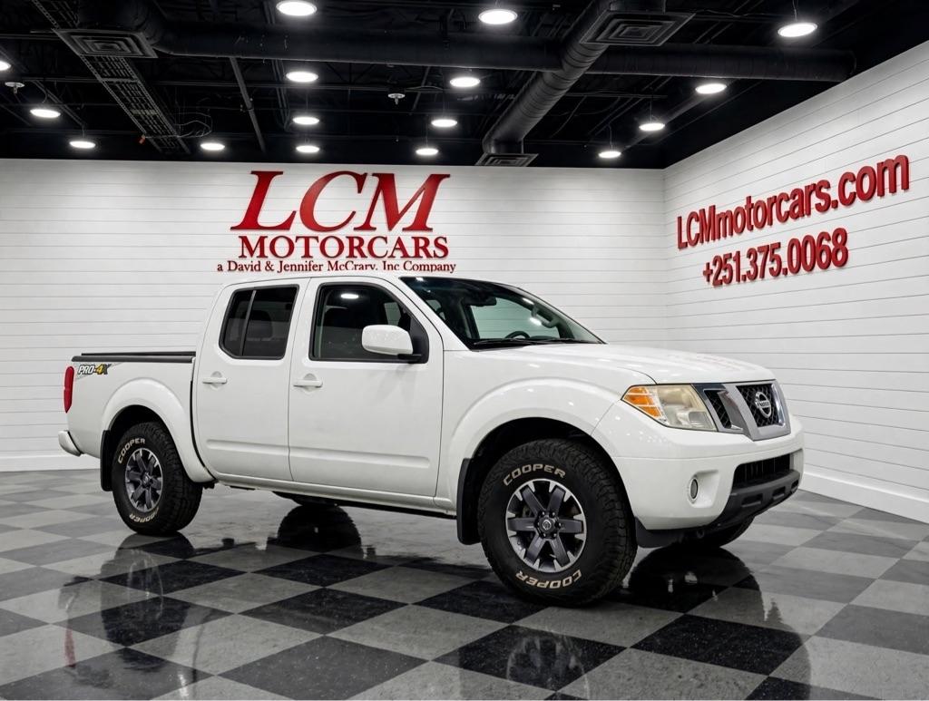 Nissan Frontier 4WD Crew Cab SWB Auto PRO-4X 2015