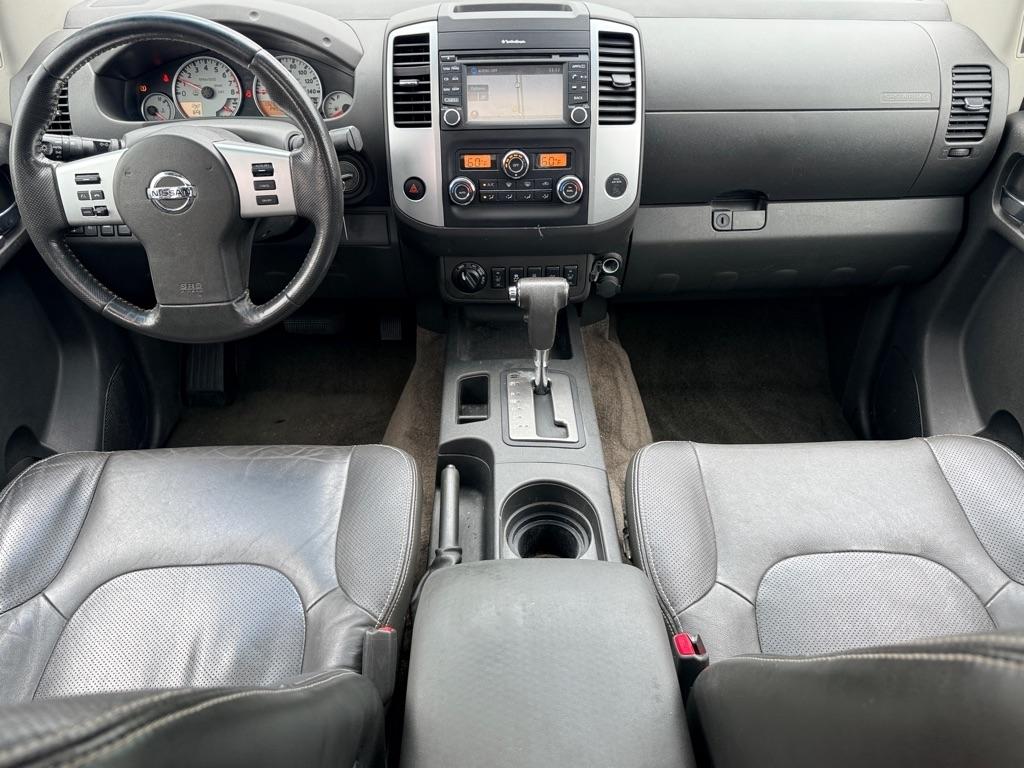 Nissan Frontier 4WD Crew Cab SWB Auto PRO-4X 2015