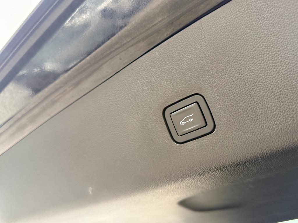 Chevrolet Traverse AWD 4dr High Country w/2LZ 2019