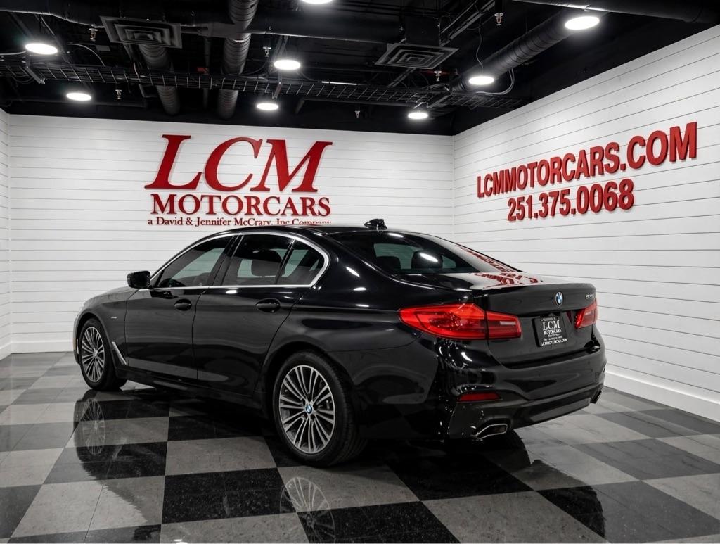BMW 5 Series 530i Sedan 2019