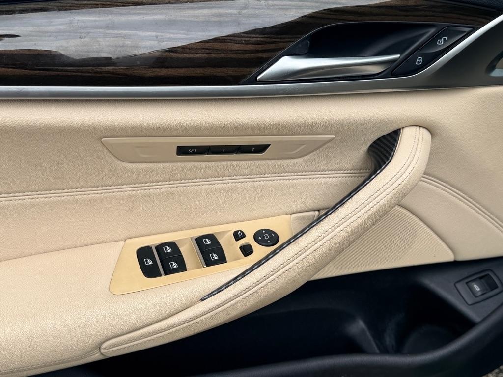 BMW 5 Series 530i Sedan 2019
