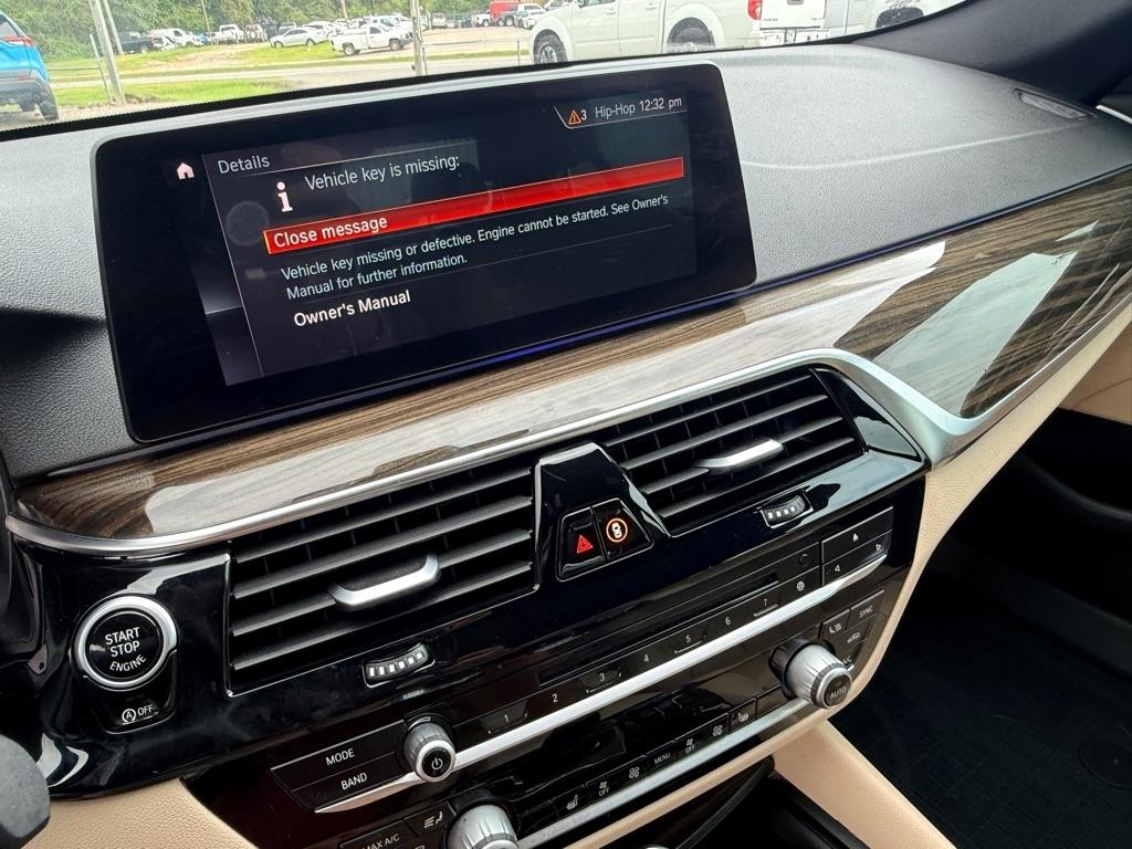 BMW 5 Series 530i Sedan 2019
