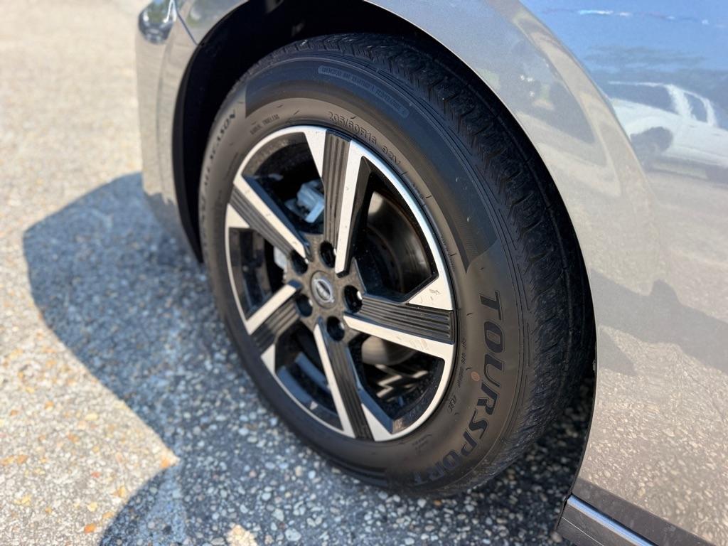 Nissan Sentra SV CVT 2024