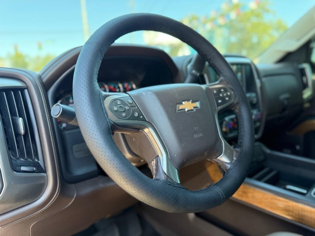 Chevrolet Silverado 1500 2WD Crew Cab 143.5" LTZ w/1LZ 2018