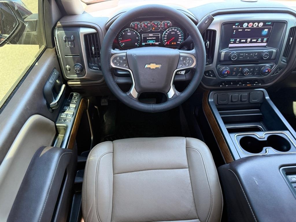 Chevrolet Silverado 1500 2WD Crew Cab 143.5" LTZ w/1LZ 2018