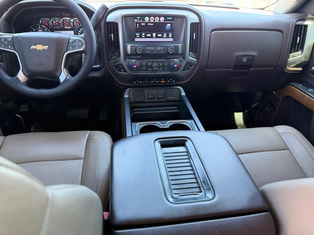 Chevrolet Silverado 1500 2WD Crew Cab 143.5" LTZ w/1LZ 2018