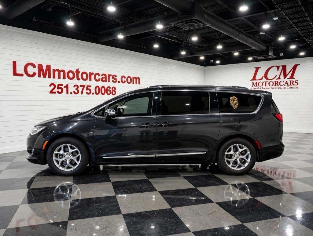 Chrysler Pacifica Limited FWD 2019