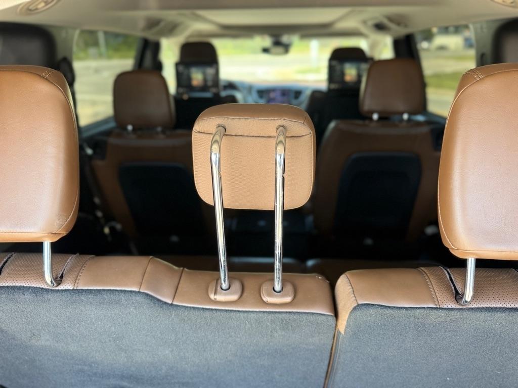 Chrysler Pacifica Limited FWD 2019