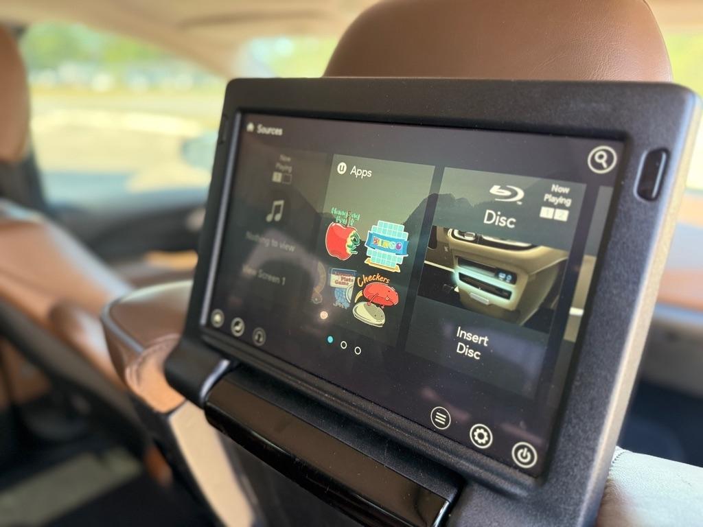 Chrysler Pacifica Limited FWD 2019