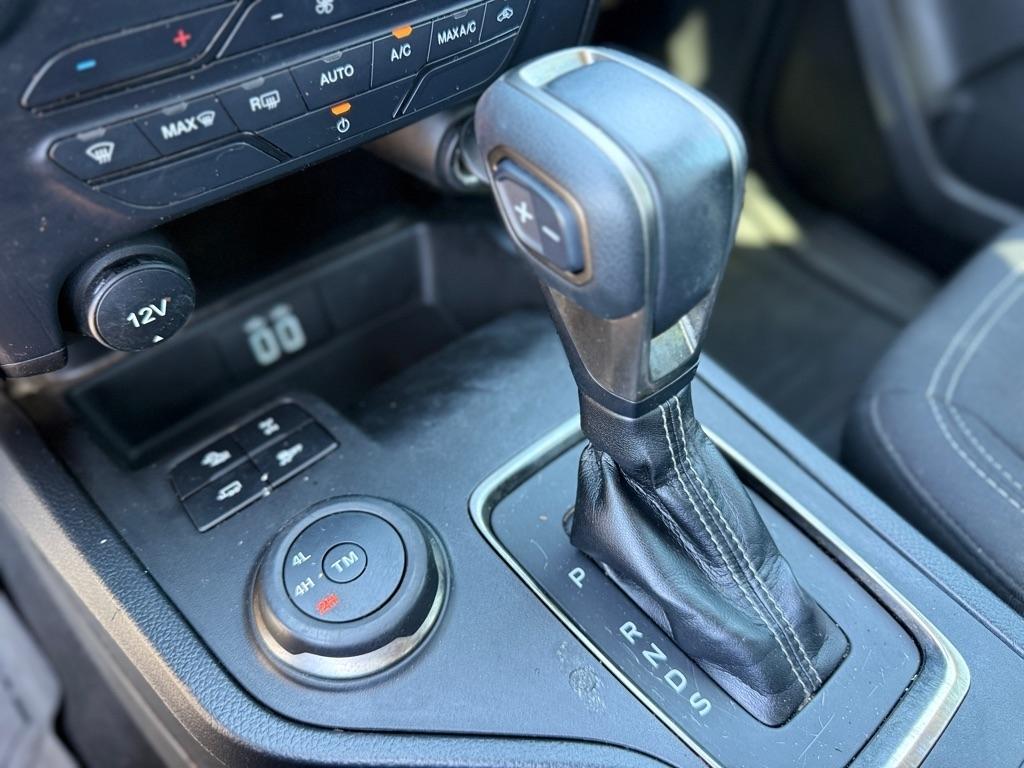 Ford Ranger LARIAT 4WD SuperCrew 5' Box 2022