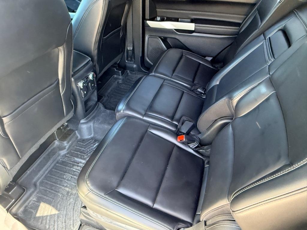 Ford Explorer XLT RWD 2021