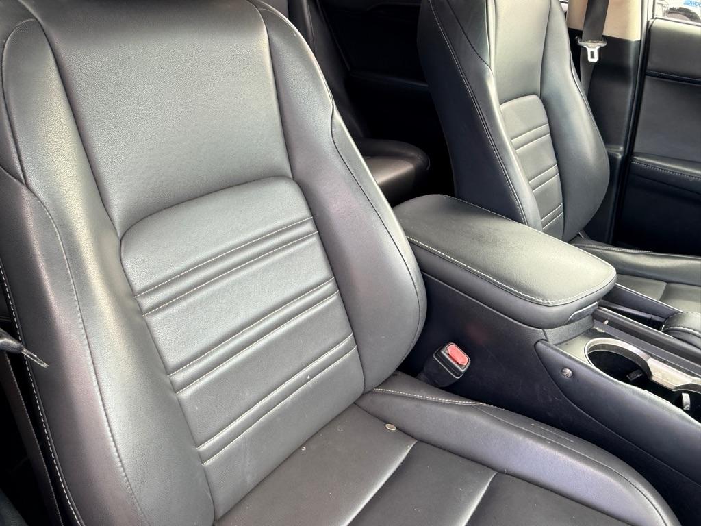 Lexus NX 200t FWD 4dr 2016