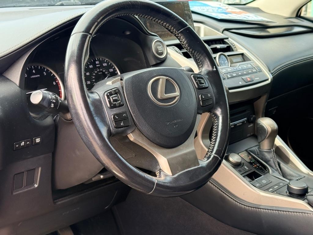 Lexus NX 200t FWD 4dr 2016