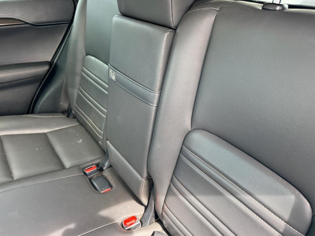 Lexus NX 200t FWD 4dr 2016