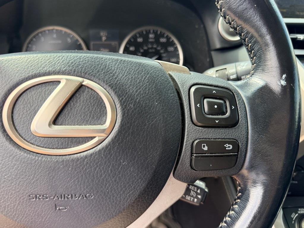 Lexus NX 200t FWD 4dr 2016