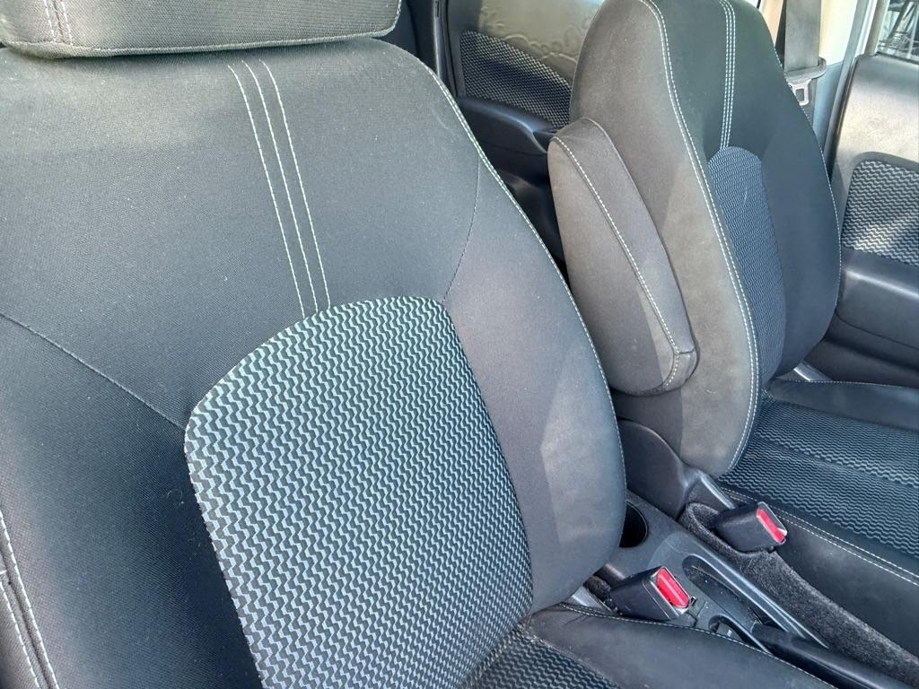Nissan Versa Note 5dr HB CVT 1.6 SV 2016