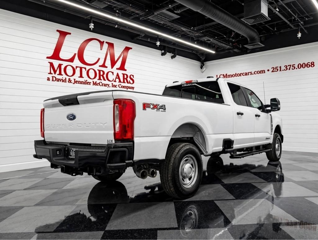 Ford Super Duty F-250 SRW King Ranch 4WD Crew Cab 8' Box 2025