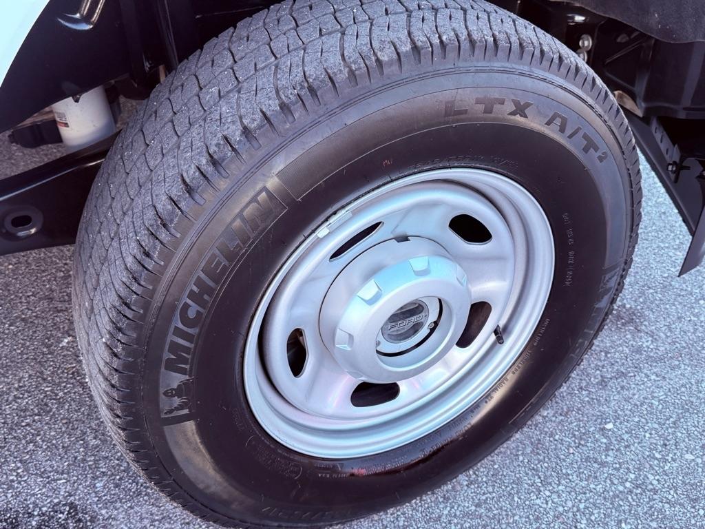 Ford Super Duty F-250 SRW King Ranch 4WD Crew Cab 8' Box 2025