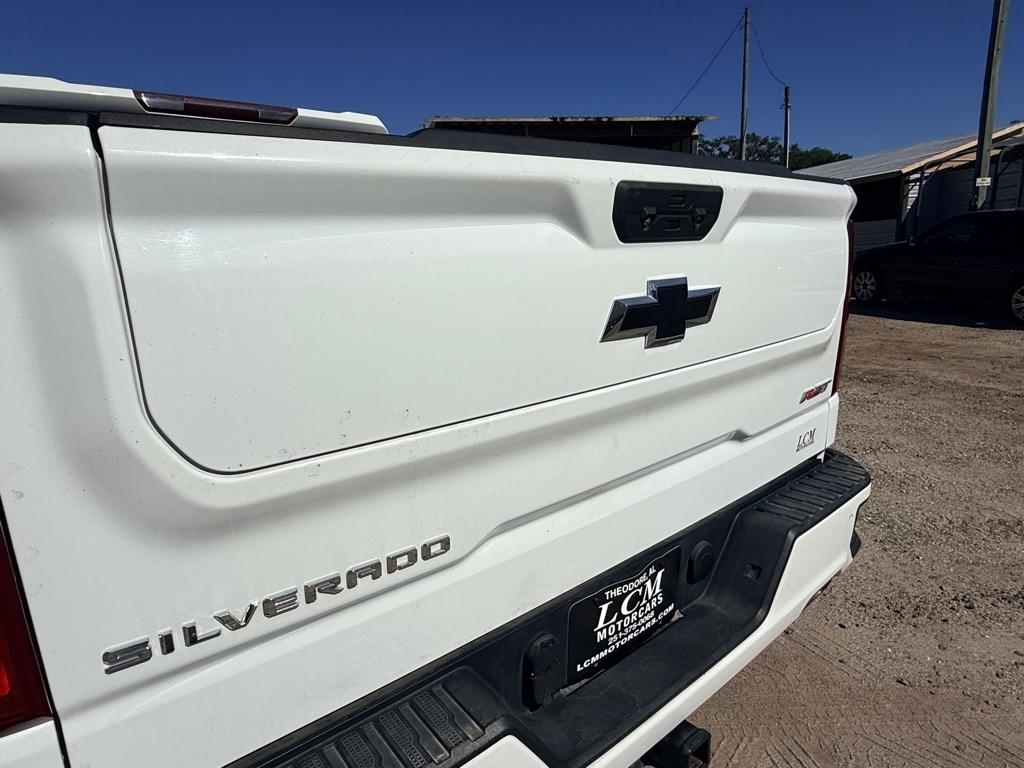 Chevrolet Silverado 1500 4WD Crew Cab 147" RST 2022