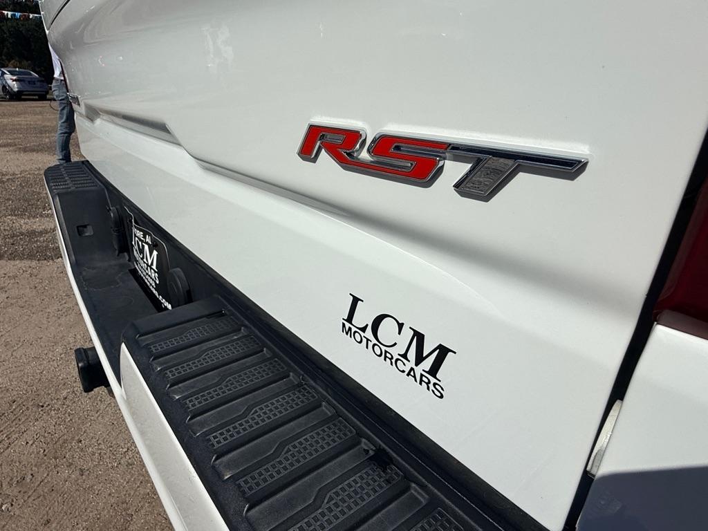 Chevrolet Silverado 1500 4WD Crew Cab 147" RST 2022