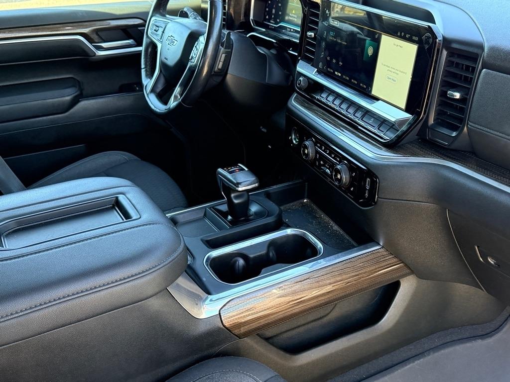 Chevrolet Silverado 1500 4WD Crew Cab 147" RST 2022