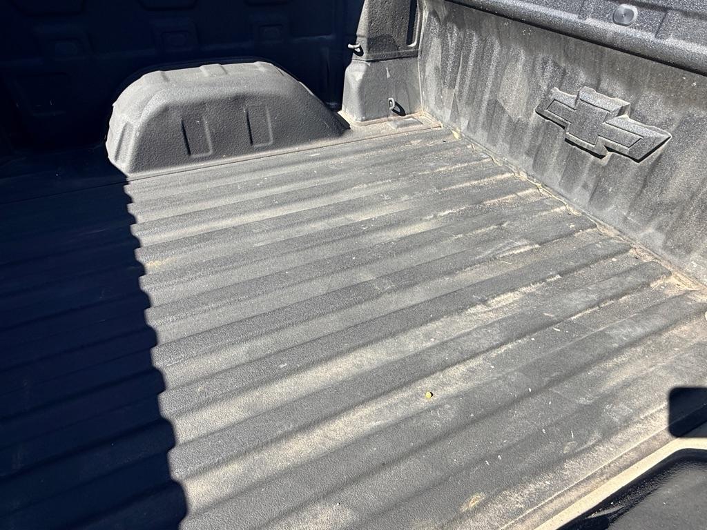 Chevrolet Silverado 1500 4WD Crew Cab 147" RST 2022