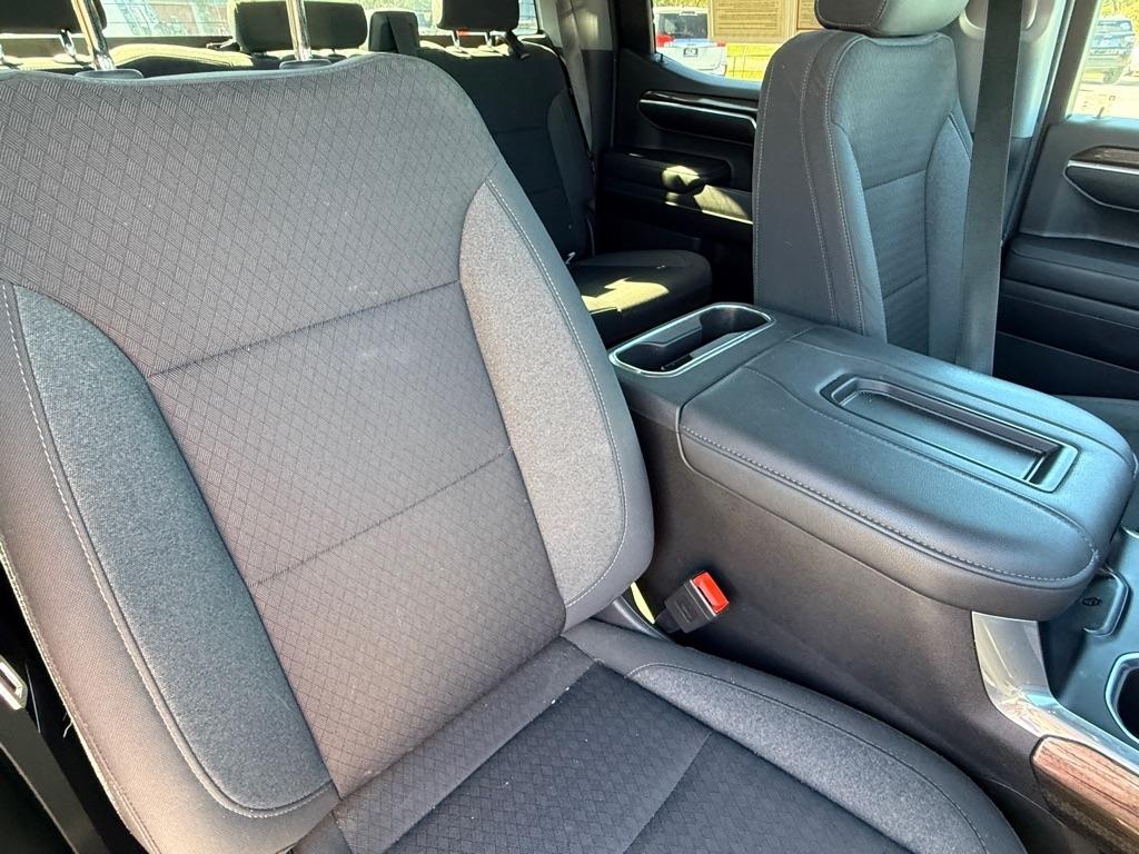 Chevrolet Silverado 1500 4WD Crew Cab 147" RST 2022
