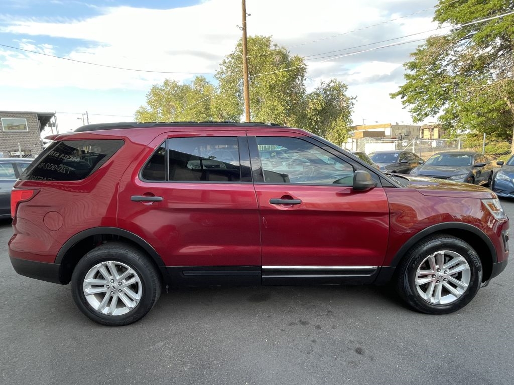 Ford Explorer Base 4WD 2017 Ford Explorer Base 4WD 2017