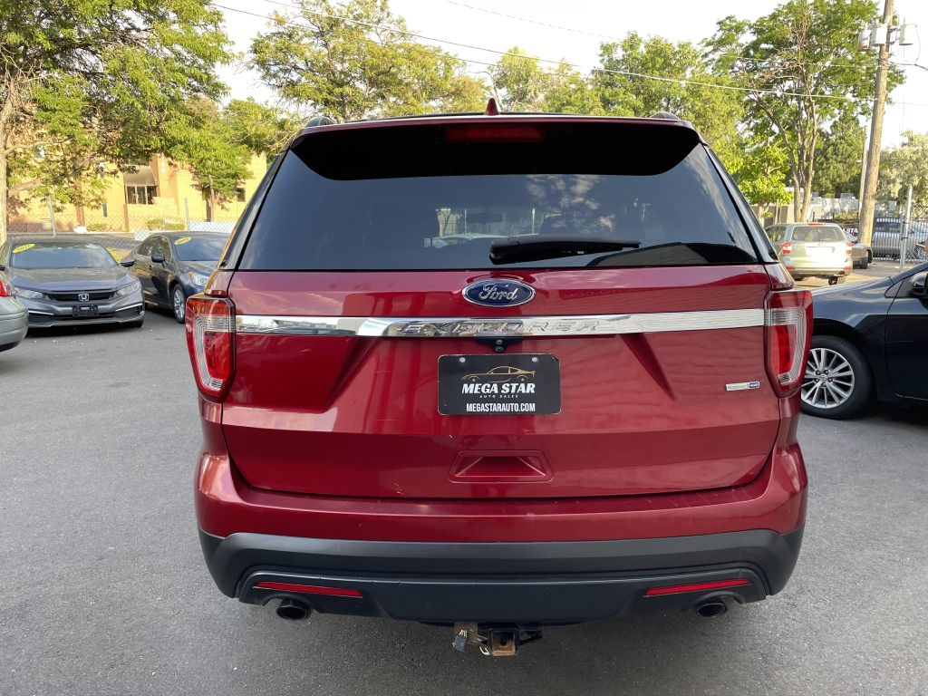 Ford Explorer Base 4WD 2017 Ford Explorer Base 4WD 2017