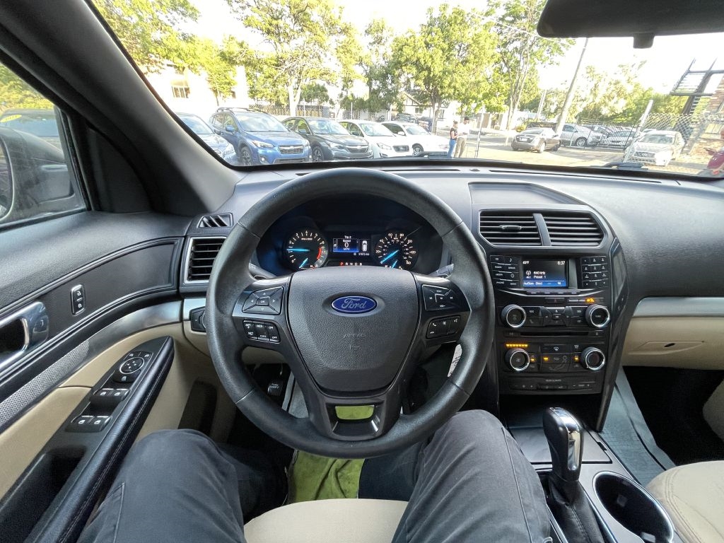 Ford Explorer Base 4WD 2017 Ford Explorer Base 4WD 2017