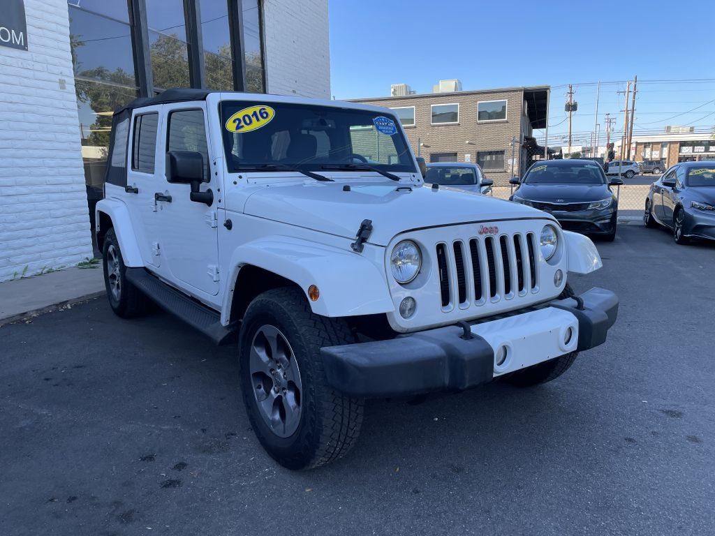 Jeep Wrangler Unlimited Sahara 4WD 2016 Jeep Wrangler Unlimited Sahara 4WD 2016