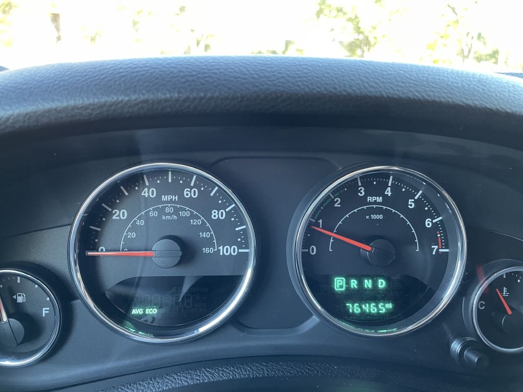 Jeep Wrangler Unlimited Sahara 4WD 2016 Jeep Wrangler Unlimited Sahara 4WD 2016