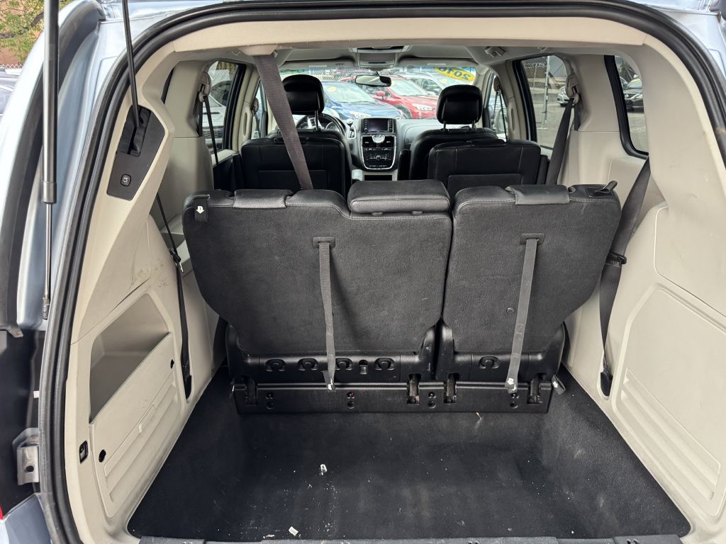 Chrysler Town & Country Touring 2016