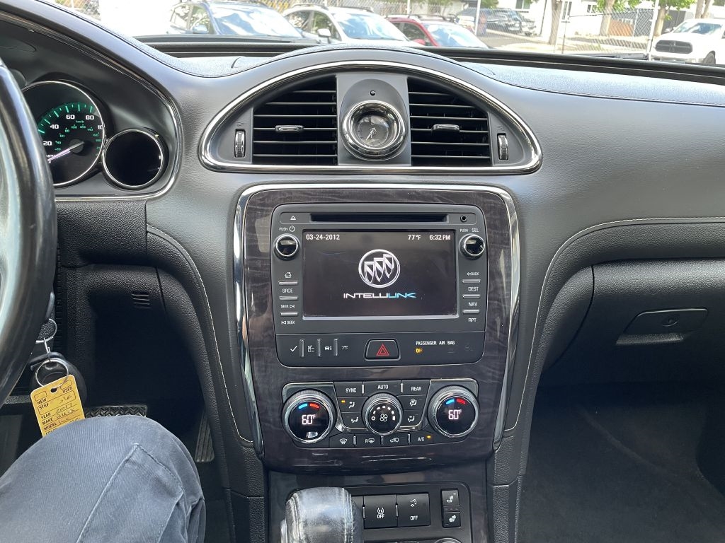 Buick Enclave Leather AWD 2017 Buick Enclave Leather AWD 2017