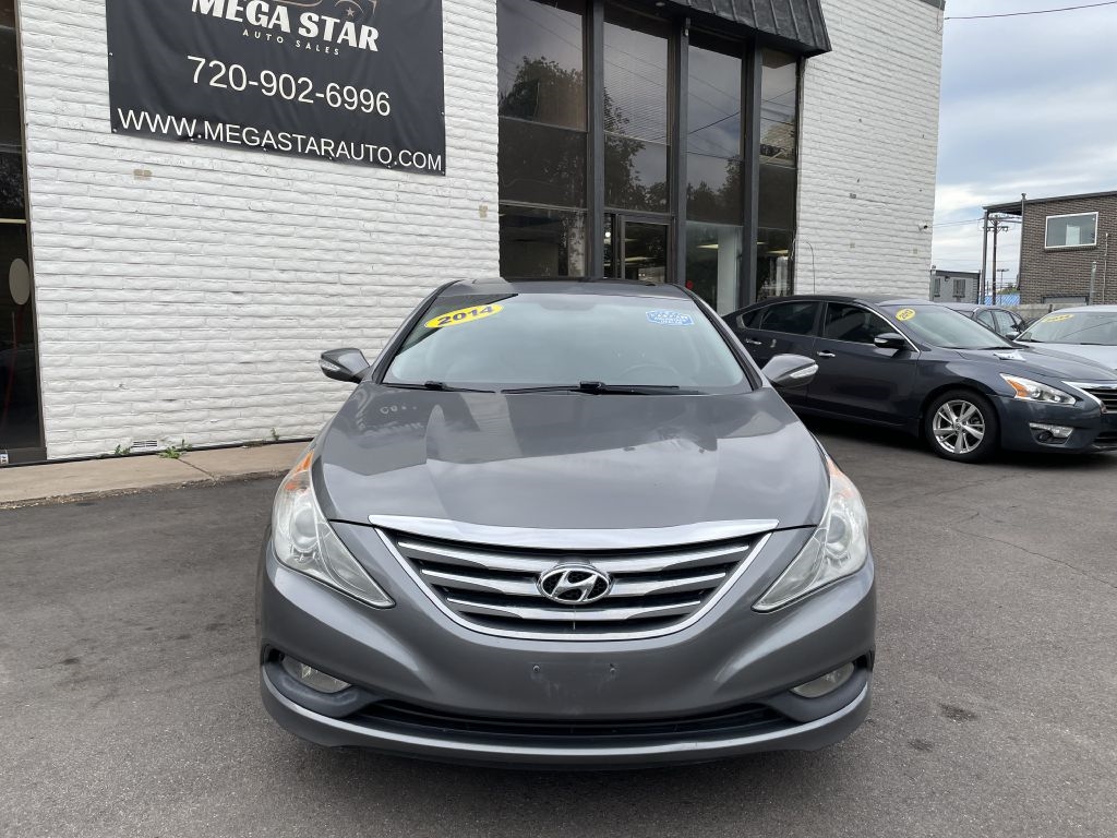 Hyundai Sonata SE 2.0L TGDI 2014 Hyundai Sonata SE 2.0L TGDI 2014