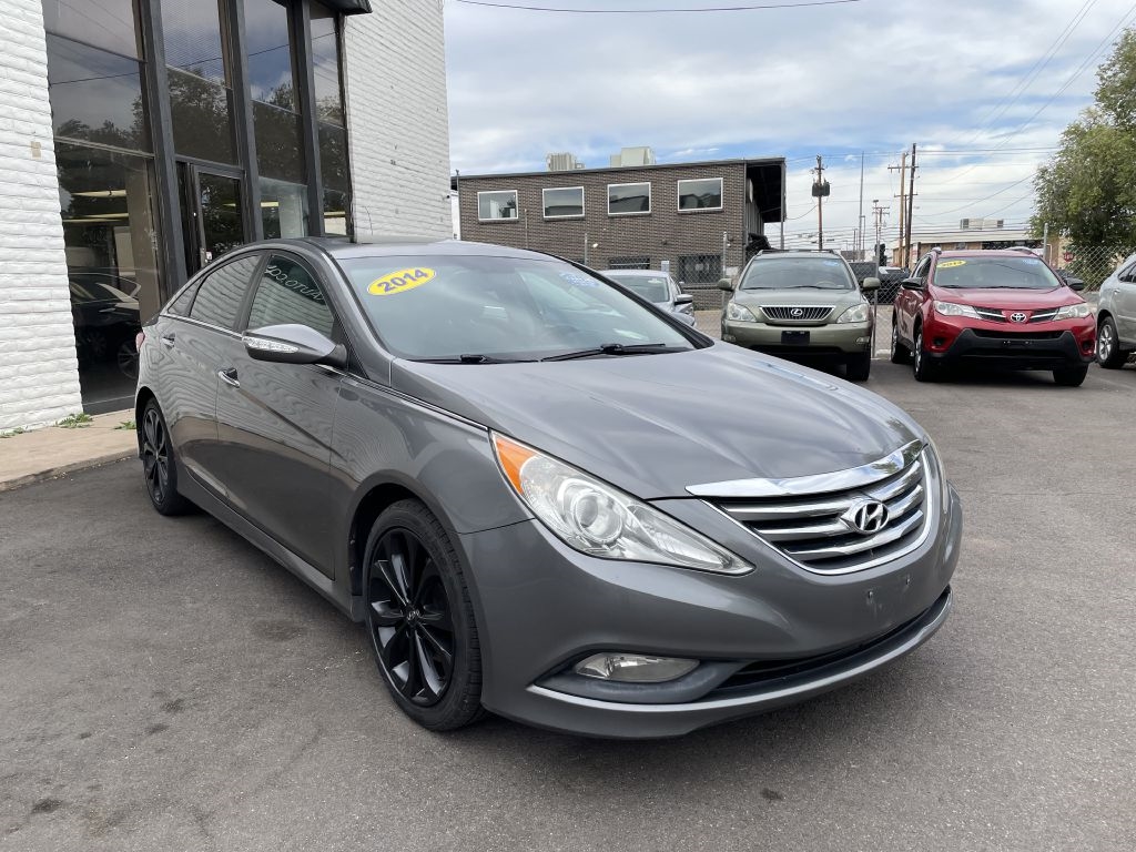 Hyundai Sonata SE 2.0L TGDI 2014 Hyundai Sonata SE 2.0L TGDI 2014