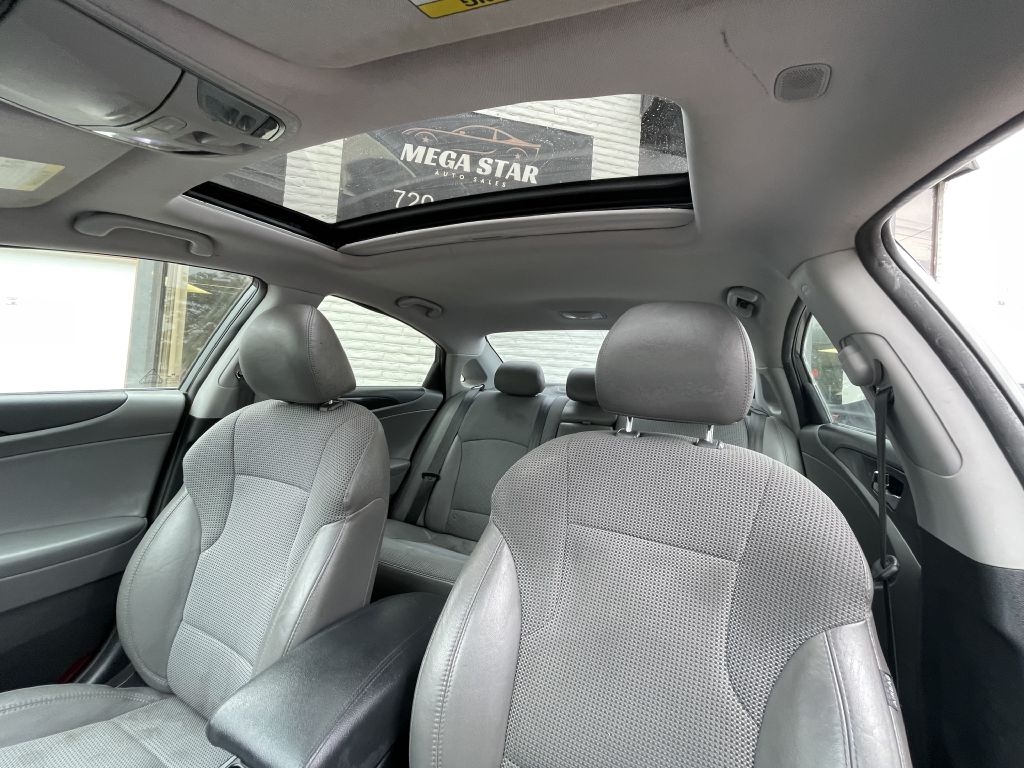 Hyundai Sonata SE 2.0L TGDI 2014 Hyundai Sonata SE 2.0L TGDI 2014