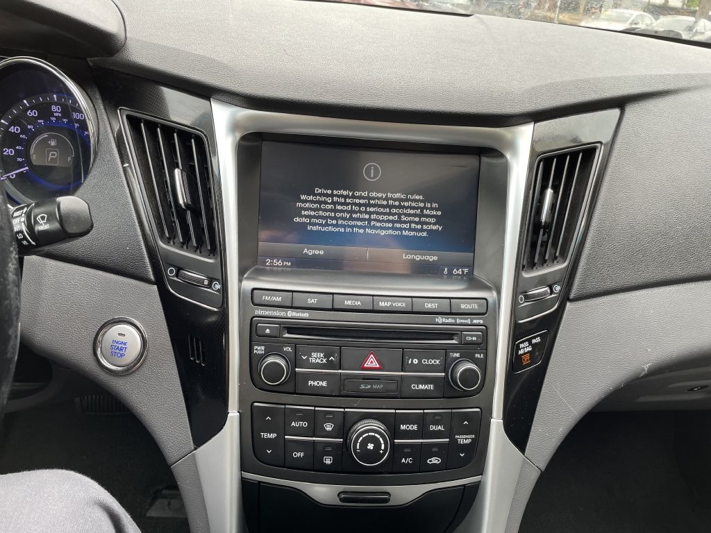 Hyundai Sonata SE 2.0L TGDI 2014 Hyundai Sonata SE 2.0L TGDI 2014