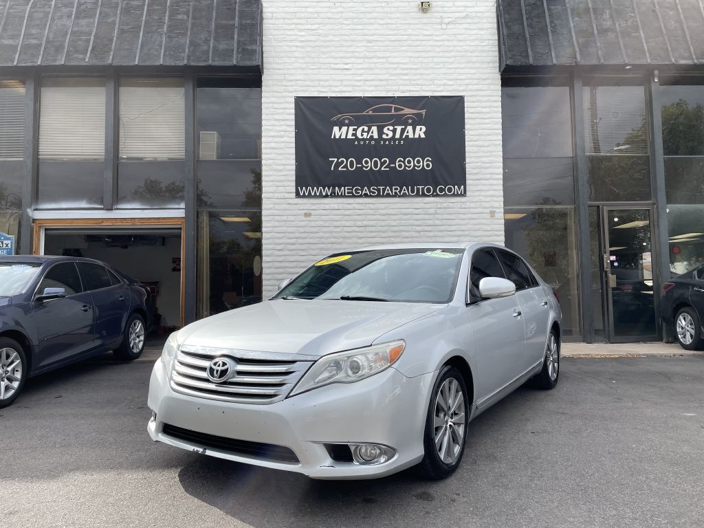 Toyota Avalon Base 2011 Toyota Avalon Base 2011