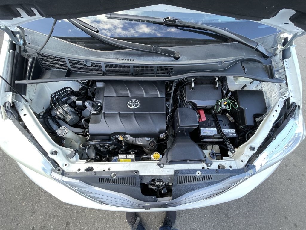 Toyota Sienna XLE FWD 8-Passenger V6 2016 Toyota Sienna XLE FWD 8-Passenger V6 2016