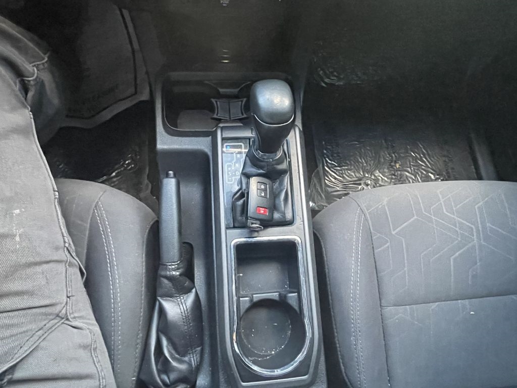 Toyota Tacoma SR5 Double Cab Long Bed V6 6AT 4WD 2019 Toyota Tacoma SR5 Double Cab Long Bed V6 6AT 4WD 2019