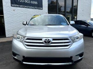 Toyota Highlander Base 4WD 2012 Toyota Highlander Base 4WD 2012