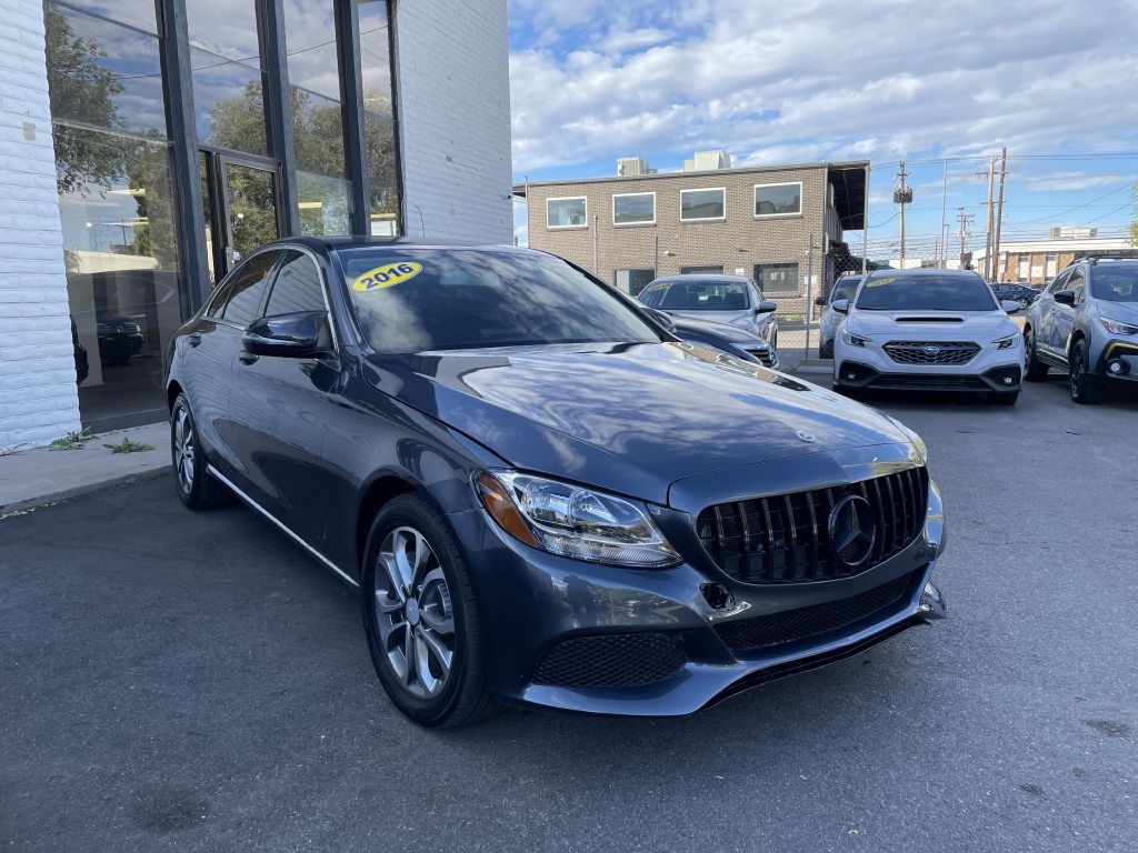 Mercedes-Benz C-Class C300 4MATIC Sedan 2016