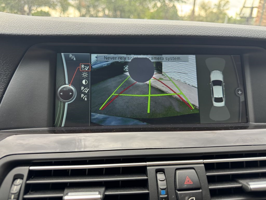 BMW 5-Series 528i 2012 BMW 5-Series 528i 2012