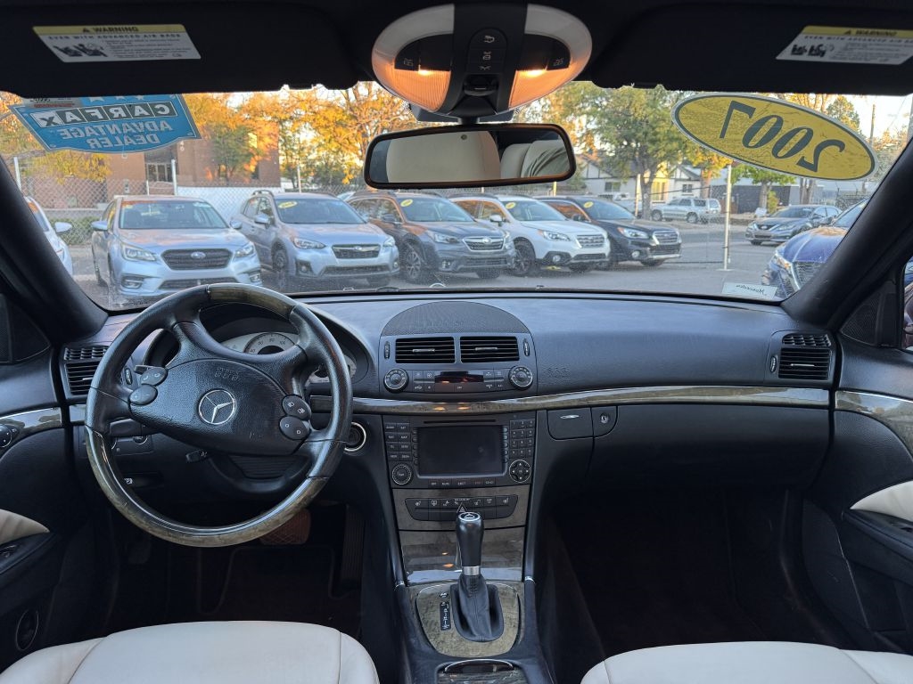 Mercedes-Benz E-Class E350 4MATIC 2007 Mercedes-Benz E-Class E350 4MATIC 2007