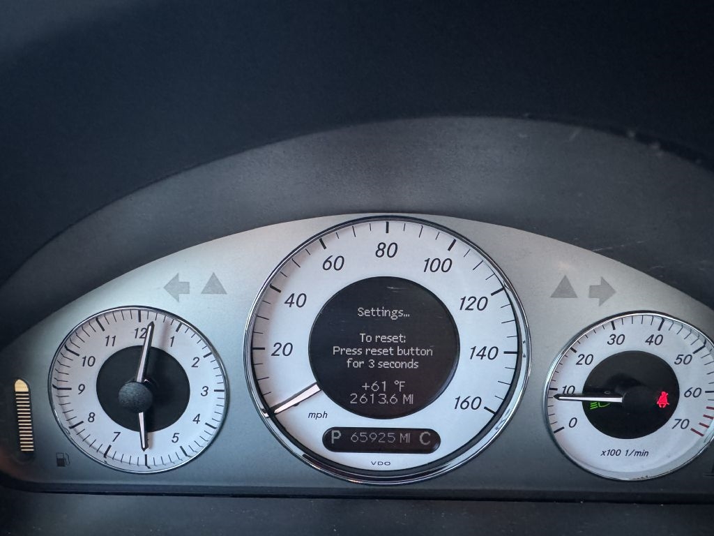 Mercedes-Benz E-Class E350 4MATIC 2007 Mercedes-Benz E-Class E350 4MATIC 2007