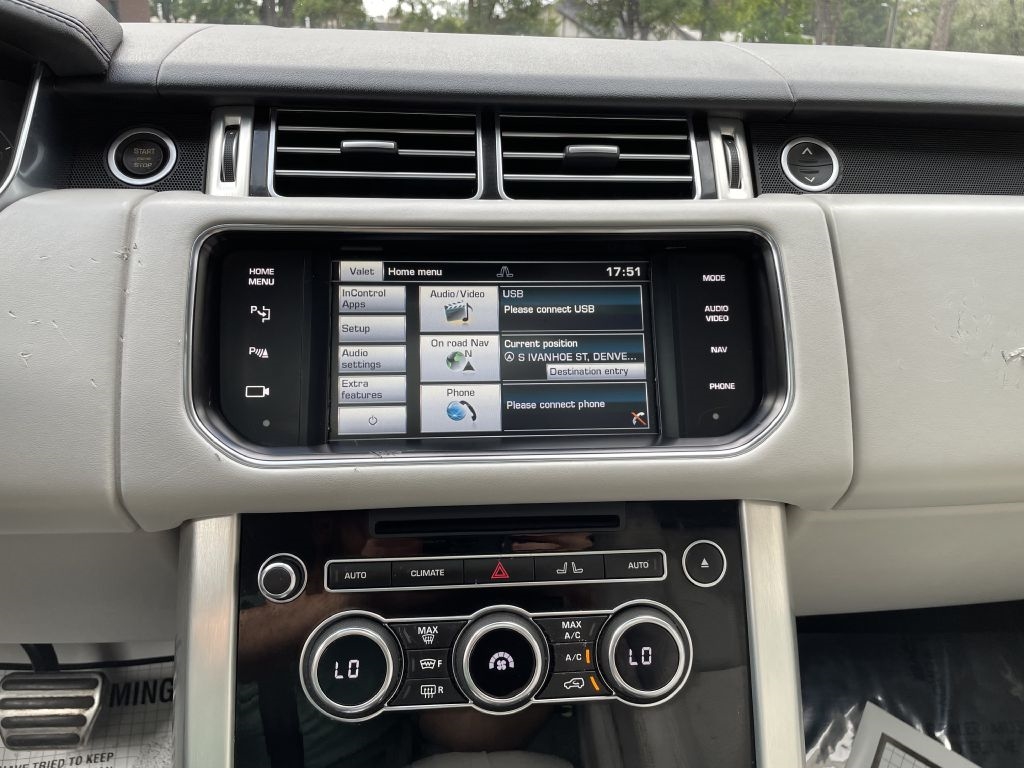 Land Rover Range Rover Supercharged 2015 Land Rover Range Rover Supercharged 2015