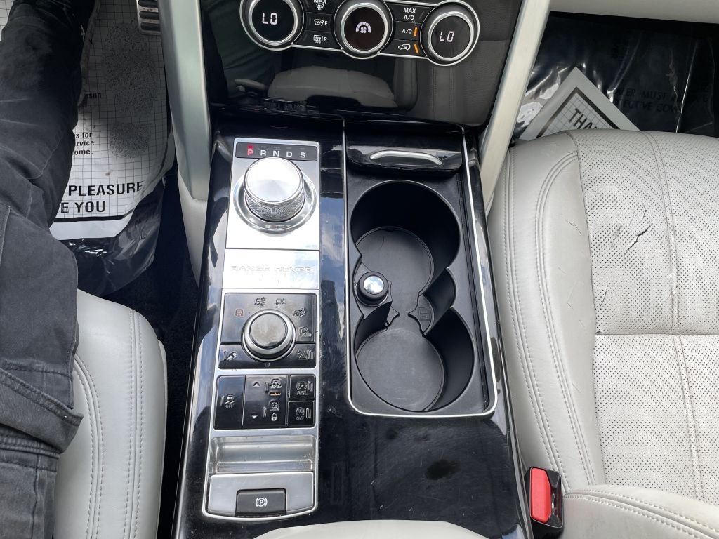 Land Rover Range Rover Supercharged 2015 Land Rover Range Rover Supercharged 2015